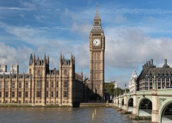 Uk, ‘congelati’ gli acquisti di fashion europeo