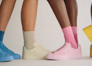 Veja incontra il minimalismo di Mansur Gavriel