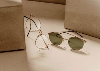 Capsule speciale per i 30 anni di Marchon Eyewear e Calvin Klein