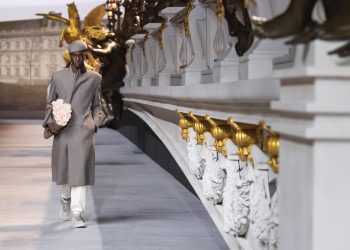 Kim Jones porta l’uomo di Dior a Los Angeles