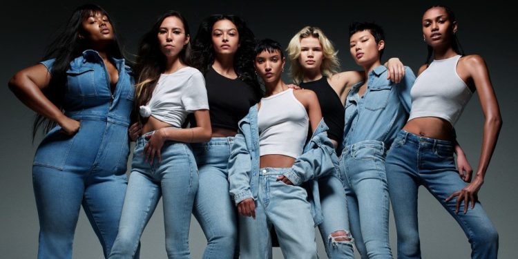 Zara diventa più ‘size-inclusive’ con Khloé Kardashian
