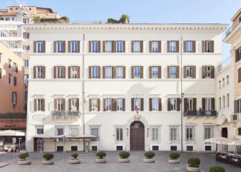 Valentino riporta la couture a Roma