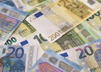 Kering, 186 milioni al fisco italiano per tasse evase