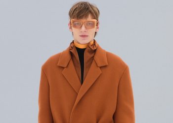 Zegna si conferma ottimista, nel 2022 crescita ‘low-teens’