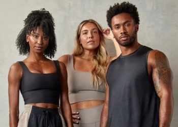 Abercrombie, crollo storico a Wall Street (-28,5%)