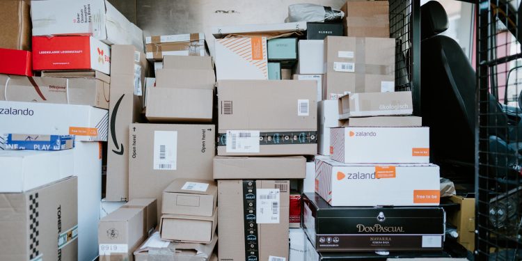 Il ‘new normal’ si fa sentire sulle trimestrali dei big dell’e-commerce fashion