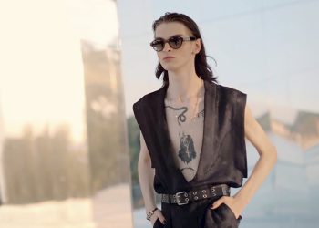 Saint Laurent sfila con l’uomo a Marrakesh
