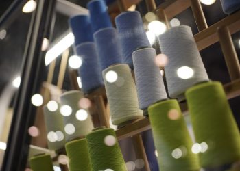 Première Vision gioca d’anticipo. A Parigi il tessile-moda supera gli standard