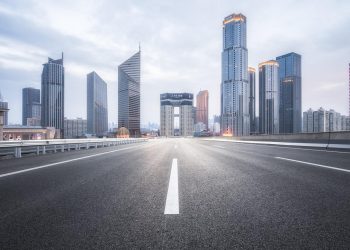 I lockdown cinesi fanno tremare il lusso. Ecco i player più esposti secondo Ubs