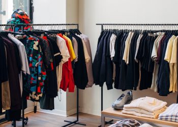 Confindustria Moda, primo trimestre oltre le attese a +19,3%. Ma preoccupano i rincari