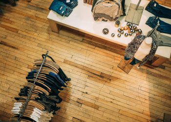 Nel 2021 record di investimenti della finanza nel retail