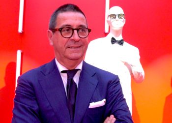Kiton inaugura il progetto ‘Red Dot’ a Palazzo Senato