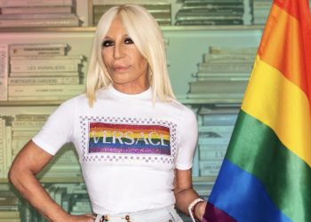 Capri Holdings lancia la Versace Foundation per la comunità Lgbtqia+