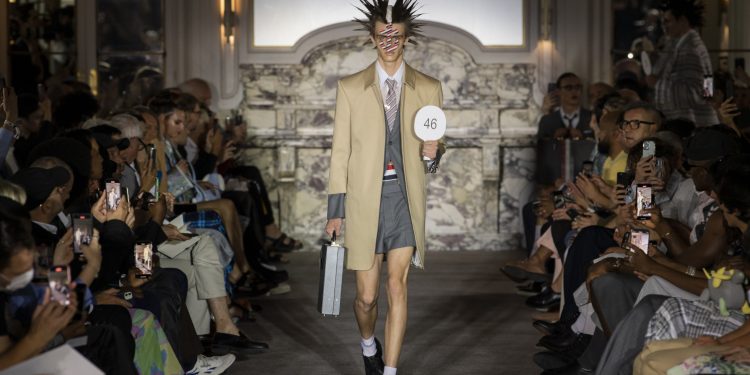 Thom Browne raddoppierà i ricavi con boutique esclusive