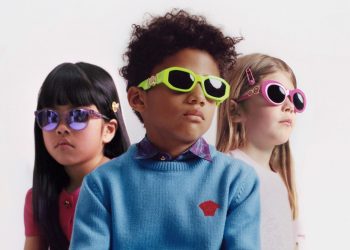 La Medusa si fa mini. Versace debutta nell’eyewear per bambini