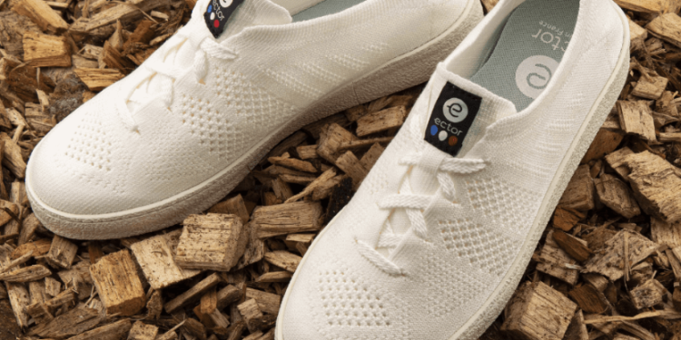 Chamatex acquista il produttore di sneaker Insoft