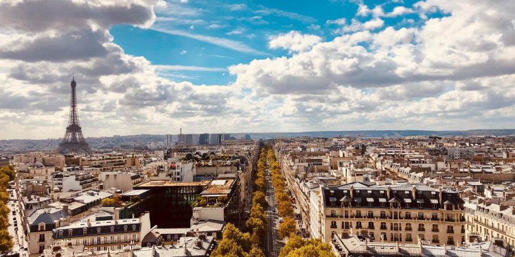 La Paris fashion week torna in scena con 105 brand