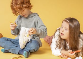 Bata incoraggia lo spirito creativo dei bambini insieme a Stabilo