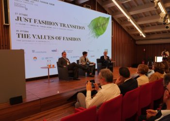 Da Venezia appello per un’industria della moda sostenibile