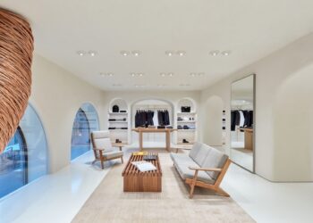 Massimo Dutti spinge sull’eco-efficienza nel nuovo store di Milano