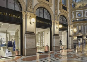 Giorgio Armani apre un nuovo store in Galleria a Milano