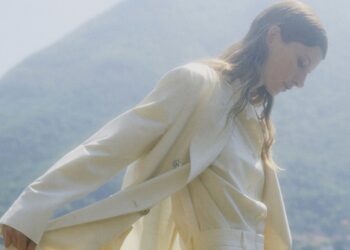 Brioni sperimenta il womenswear