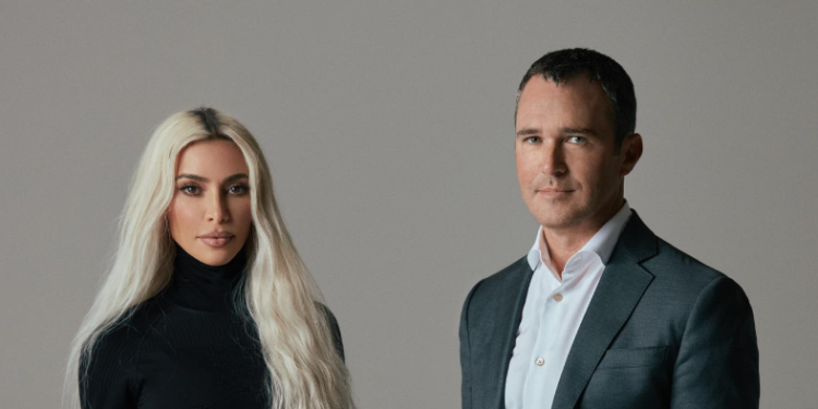 Kim Kardashian debutta nel private equity con Skky Partners