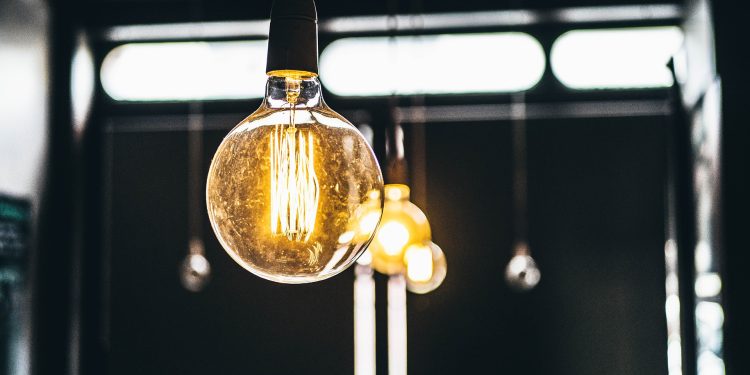 Allarme rincari energetici: accordo in vista sul fronte europeo