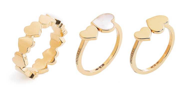 Unoaerre riveste l’amore universale di oro giallo e diamanti