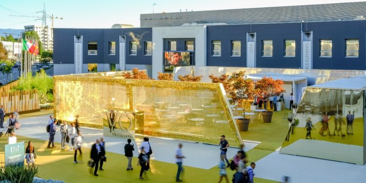 Vicenzaoro September supera il 2019. Estero a +20%