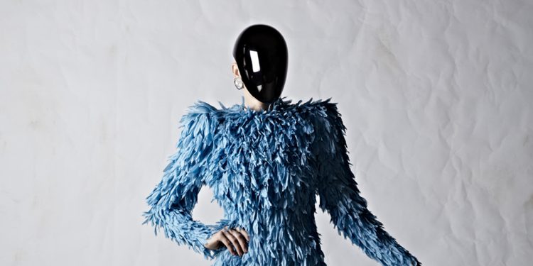Per la prima volta le cifre di Balenciaga: 1,18 mld di ricavi nel 2021