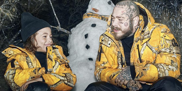 L’irriverente Post Malone reinterpreta i capi cult di Moose Knuckles