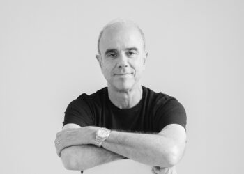 Rino Castiglione in campo per il reboot di Gas Jeans