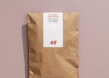 Anche H&M applicherà una commissione sui resi online