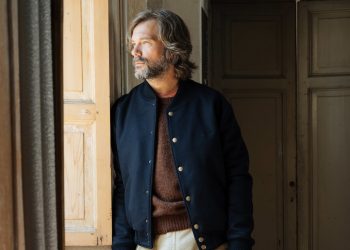Velasca esordisce nell’abbigliamento maschile on e offline