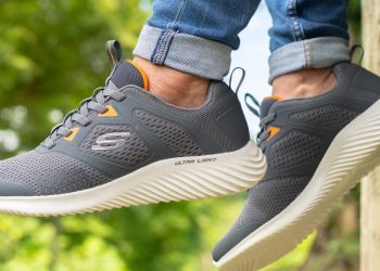 Skechers chiude il terzo quarter con ricavi da 1,88 mld $