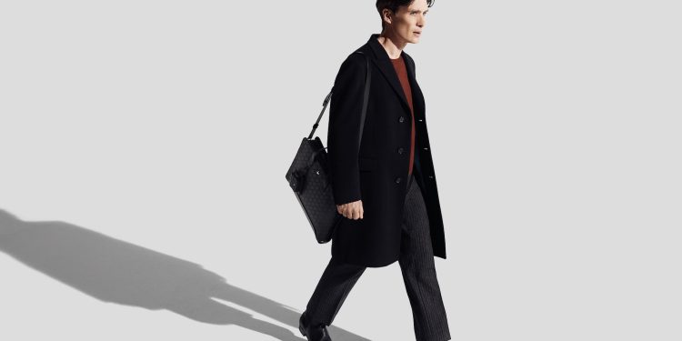Montblanc sceglie Cillian Murphy per la campagna ‘On the move’