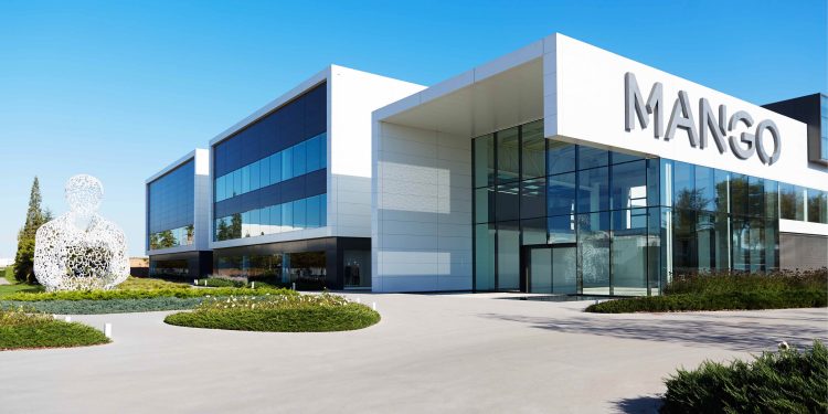 Mango punta sul travel retail e raggiunge gli 80 store in Italia