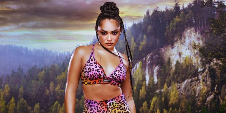 Savage x Fenty di Rihanna debutta nello sportswear