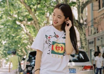 Cina, l’abbigliamento raggiunge i 950,4 miliardi di yuan