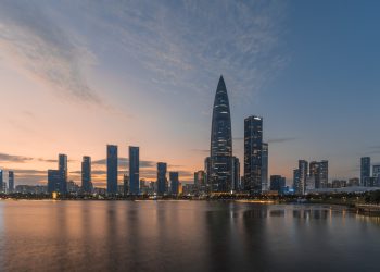 Cina, nuovo stop per le fiere del tessile-abbigliamento