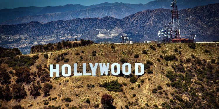 Celine anticipa le fashion week: l’A/I 2023 sfila a Los Angeles l’8 dicembre