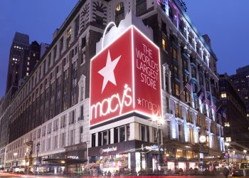 Macy’s alza le previsioni annuali sugli utili. Nel Q3 bene il lusso