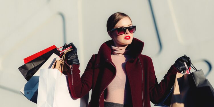 Consumi moda 2022 a -5,7% sul 2019. Recovery nel 2024