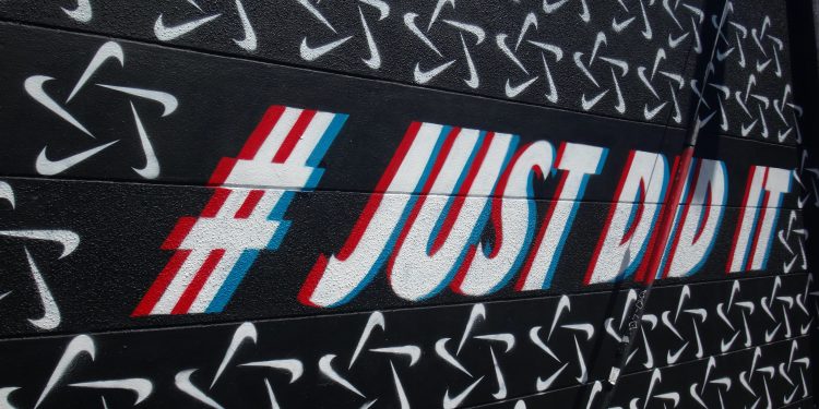Gli sconti negli Usa trainano il Q2 di Nike. Wall Street premia la gestione degli inventari