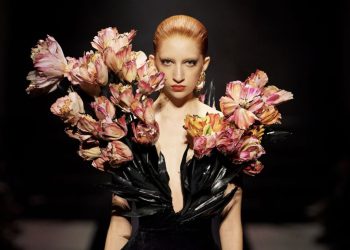 Schiaparelli aprirà le danze della couture parigina