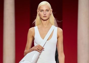 Ferragamo, ricavi a 1,25 mld nel full year. Sul Q4 pesa il Covid in Cina