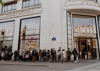 Il lusso corre nei primi nove mesi del 2022. La Cina è l’ago della bilancia