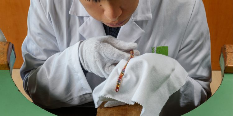 Bulgari, assunti 13 studenti del Tarì Design School di Caserta