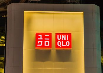 Fast Retailing aumenterà gli stipendi fino al 40%